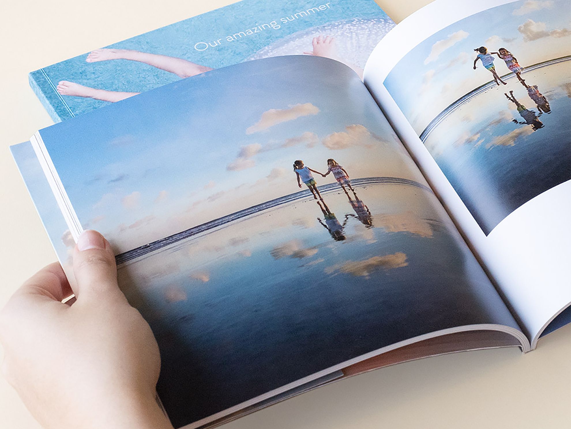 Livres broches impression qualite professionnelle pour livres photo catalogues et portfolios. Sprint24.