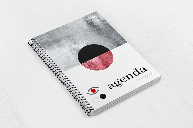 Agenda hebdomadaire spirale texture grise copertine art abstrait. Agenda hebdomadaire spirale copertine texture grise cercle rouge noir et logo oeil. 128 pages Sprint24.