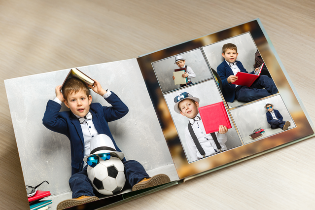 Découvrez nos annuaires imprimés haut de gamme avec des portraits d'enfants vibrants et des moments scolaires mémorables. Créez un souvenir personnalisé avec des mises en page photo personnalisées qui mettent en valeur vos souvenirs familiaux ou de classe. Sprint24 offre une impression d'annuaire de haute qualité avec reliure durable et options de conception professionnelle.