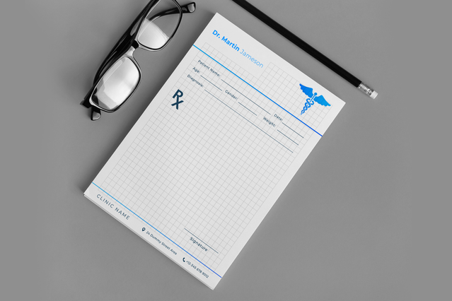 Carnet d'ordonnances personnalise mise en page grille professionnelle documentation patients. Sprint24.