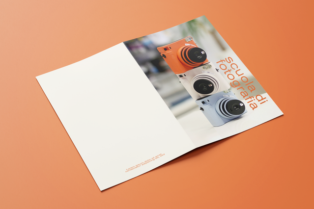 Conception brochures depliables A4 pour catalogues produits campagnes promotionnelles. Sprint24.