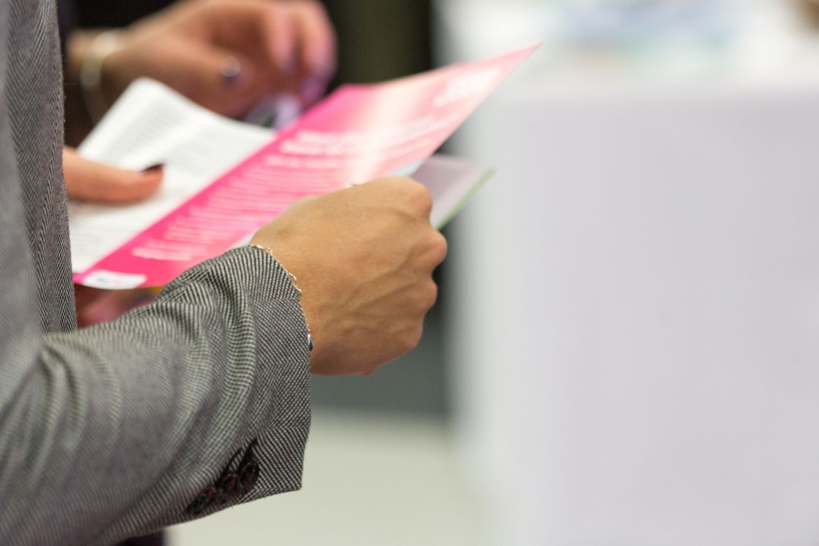 Dépliant pas cher: Dépliant pas cher : découvrez de nouvelles idées pour faire de la publicité de manière simple et économique. En savoir plus sur Sprint24. Dépliant pas cher: Dépliant pas cher : découvrez de nouvelles idées pour faire de la publicité de manière simple et économique. En savoir plus sur Sprint24.