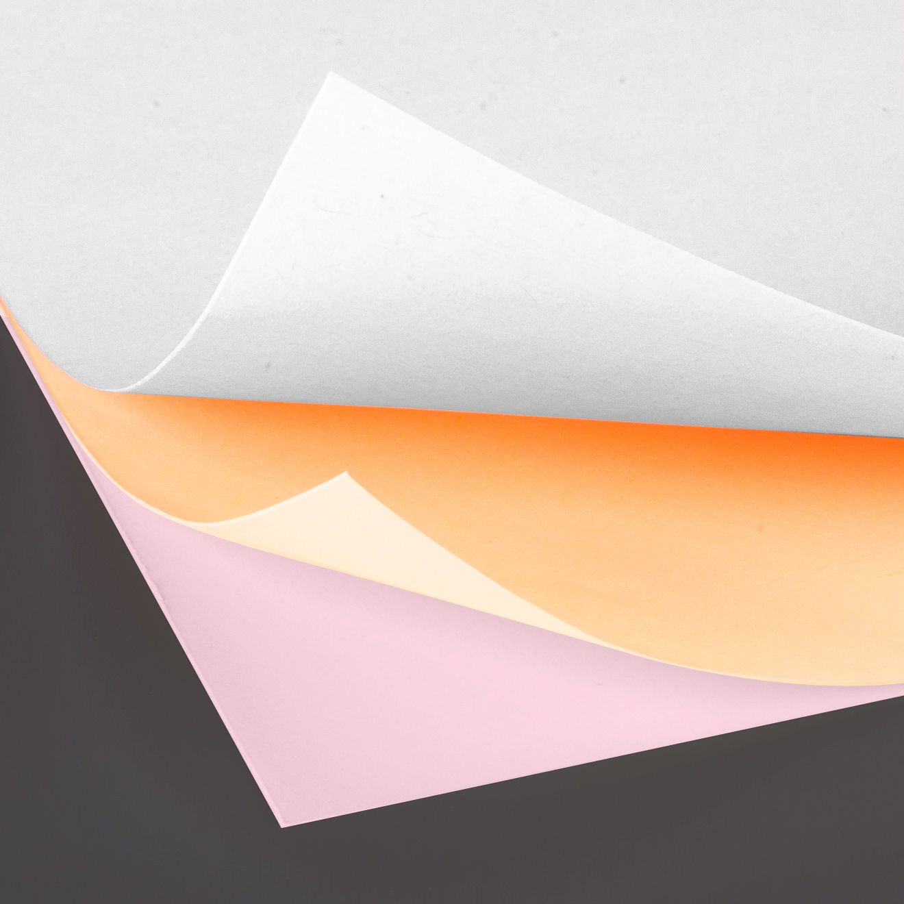 Papier autocopiant coloré: Papier autocopiant de pure cellulose écologique. Surface: lisse autocopiante dans un seul sens.
Séquence couleurs 2 papiers: 1° feuille blanc + 2° feuille jau…