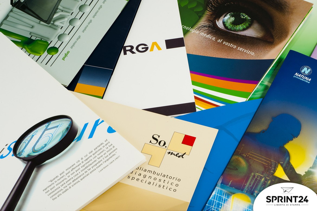 Impression brochure en ligne : assurez la visibilité de votre entreprise et de vos produits: Impression brochure en ligne : améliore l'image de votre entreprise, imprime des brochures en ligne créatives et engageantes avec Sprint24 !