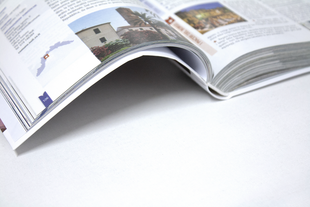 Impression livre cartonné avec couverture flexible: Vous souhaitez faire imprimer des livres cartonnés flexibles personnalisés ? Sprint24 prend en charge l'impression de vos supports au meilleur rapport qualité/…